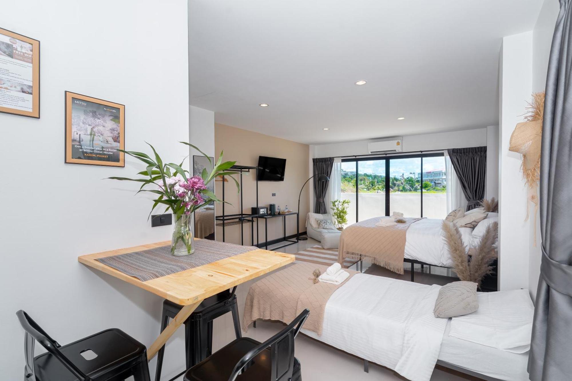 Mitsu Guesthouse Карон Экстерьер фото
