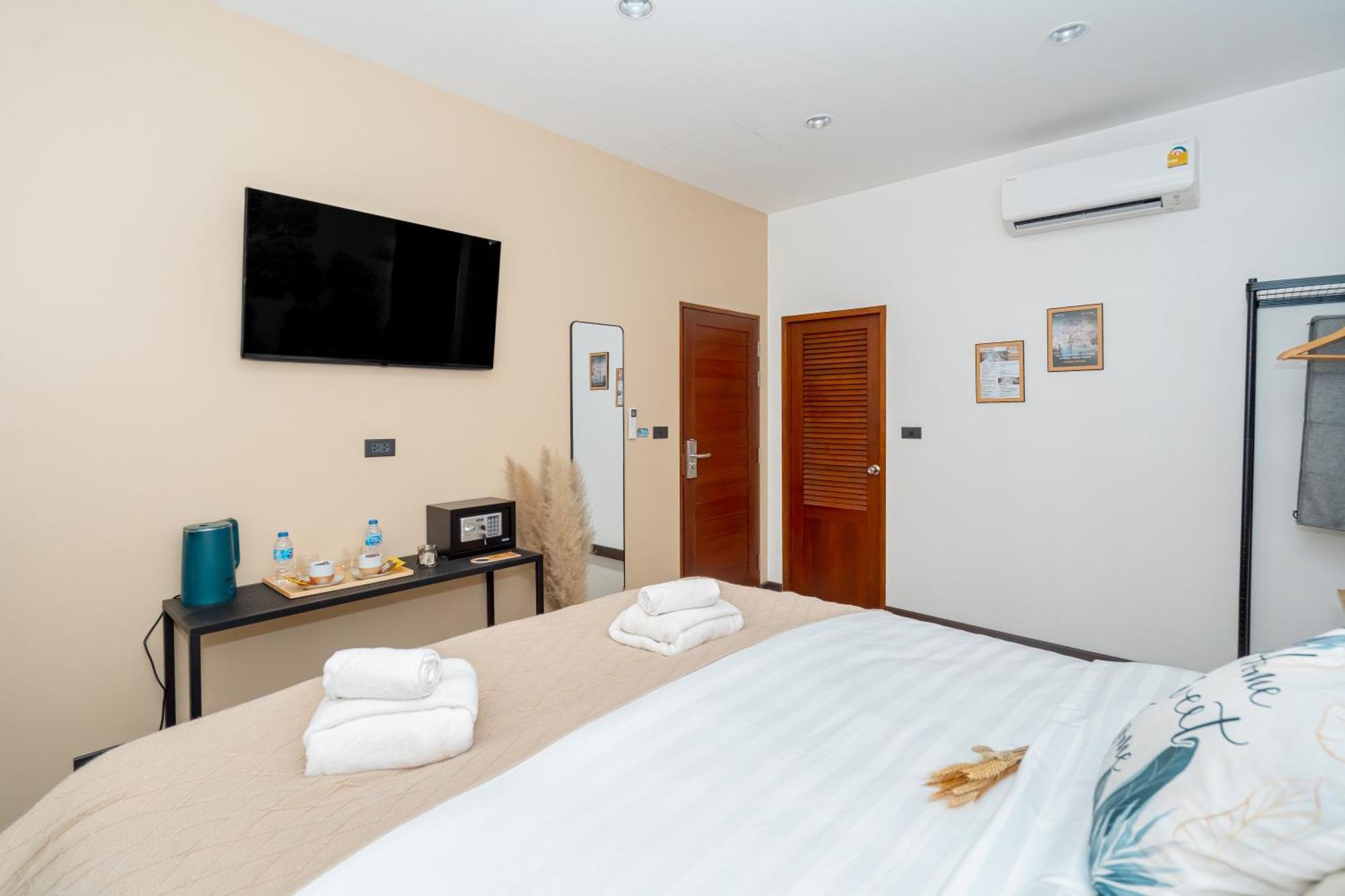 Mitsu Guesthouse Карон Экстерьер фото